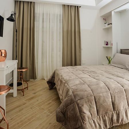 Click&Sleep Fuorigrotta Apartamento Nápoles Exterior foto