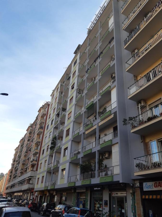 Click&Sleep Fuorigrotta Apartamento Nápoles Exterior foto