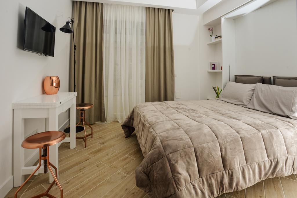 Click&Sleep Fuorigrotta Apartamento Nápoles Exterior foto